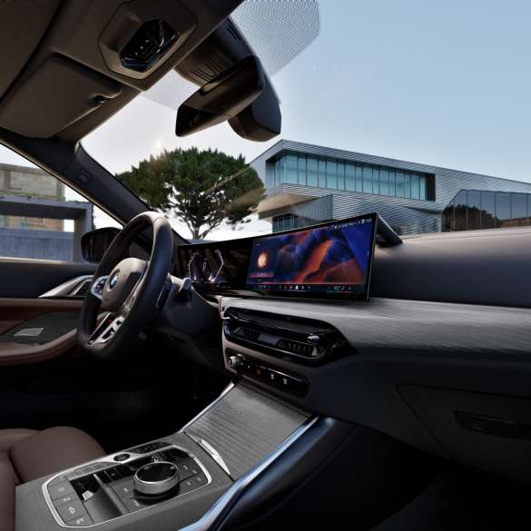 宝马4系双门轿跑车锐意革新