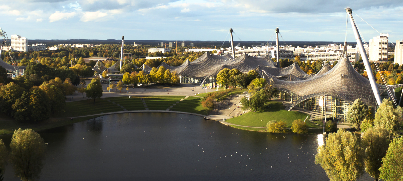 “宝马庆典——下一个100年”