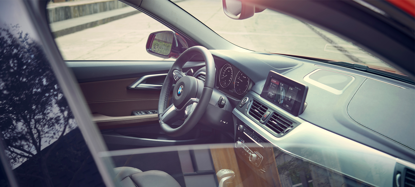宝马1系互联驾驶 BMW 1系三厢运动轿车的BMW互联驾驶