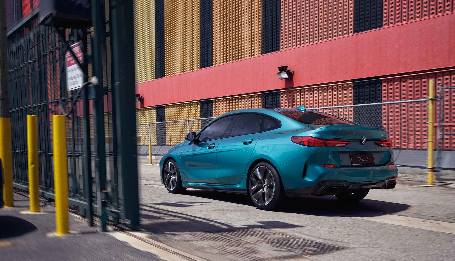 Video BMW 2 Series Gran Coupé Video BMW 2 Series Gran Coupé F44 Snapper Rocks Blue metallic exterior
