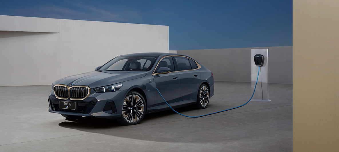 纯电动BMW i5性能及预约试驾 | BMW中国官网