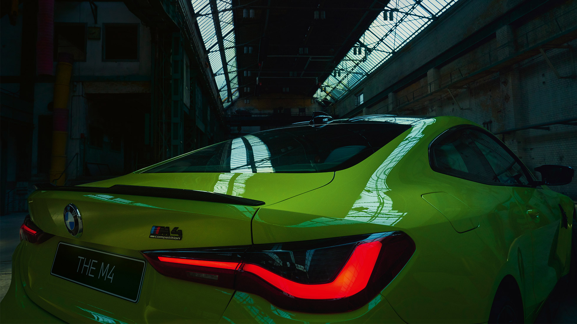 全新bmw M4双门轿跑车 概述 宝马中国 全新bmw M4双门轿跑车 概述 宝马中国