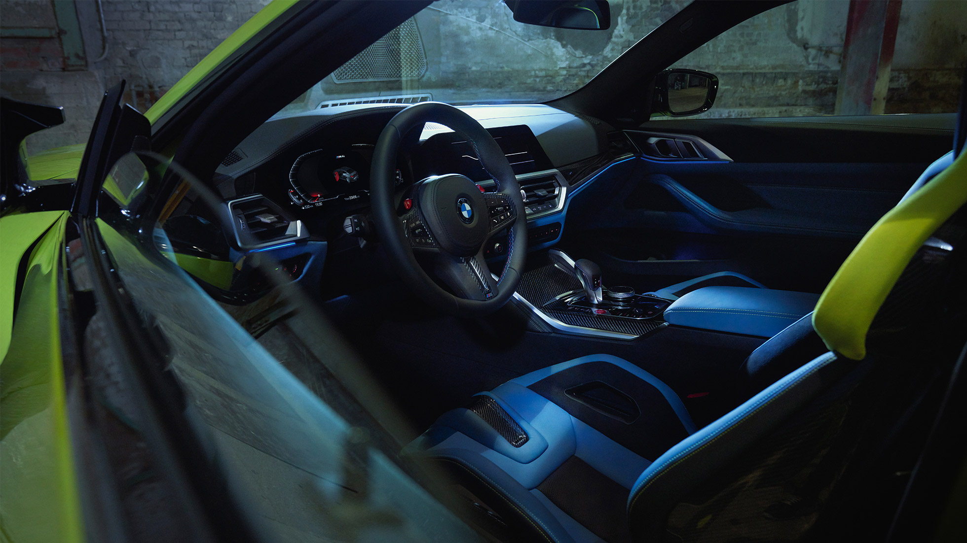 全新BMW M4双门轿跑车图片 全新BMW M4双门轿跑车图片