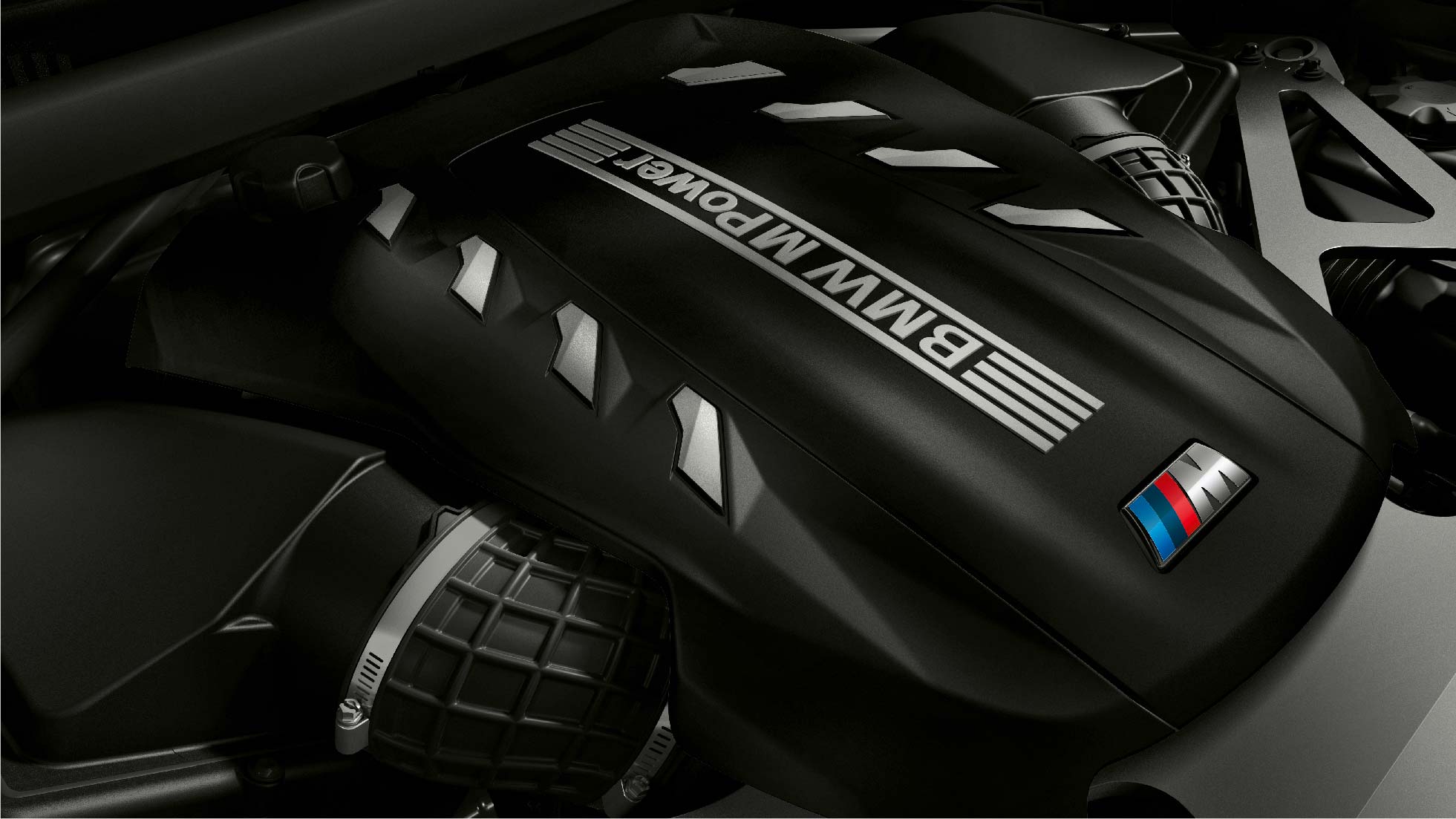 High-performance M TwinPower Turbo 8-cylinder petrol engine BMW X5 M Competition High-performance M TwinPower Turbo 8-cylinder petrol engine BMW X5 M Competition F95 close-up