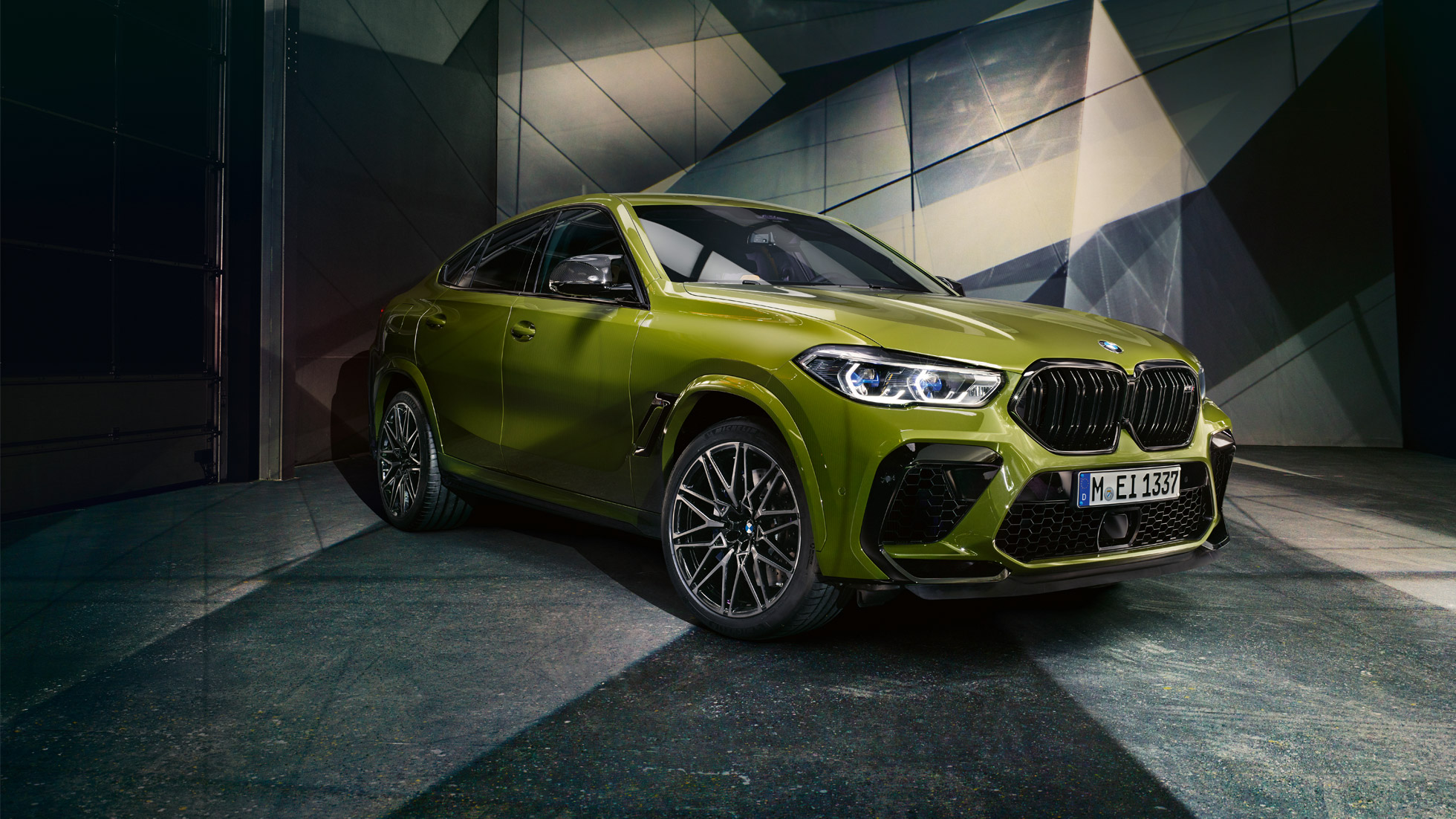 全新BMW X6 M M双肾进气格栅 全新BMW X6 M M双肾进气格栅