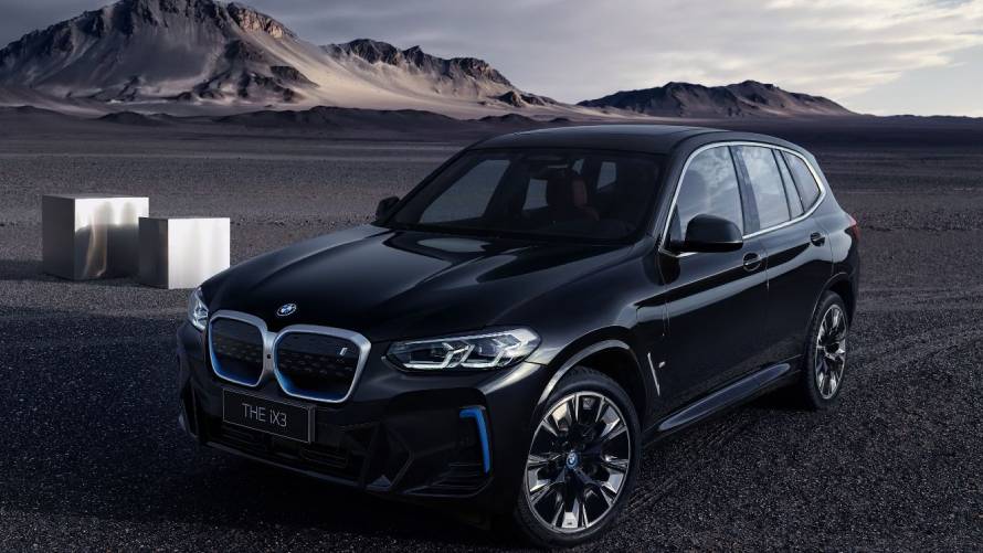 纯电动BMW iX3