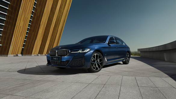 530Li xDrive 豪华套装/M运动套装 530Li xDrive 豪华套装/M运动套装