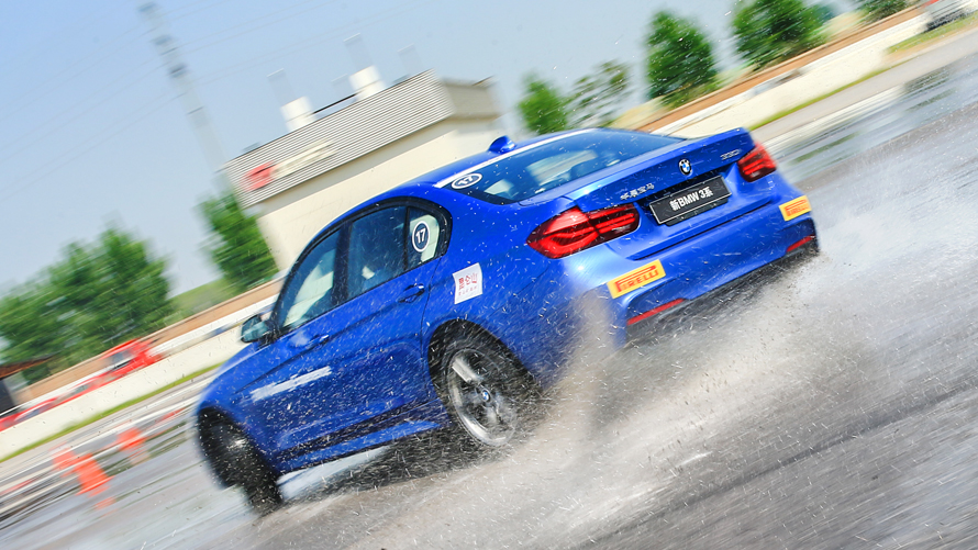BMW 328Li BMW 328Li