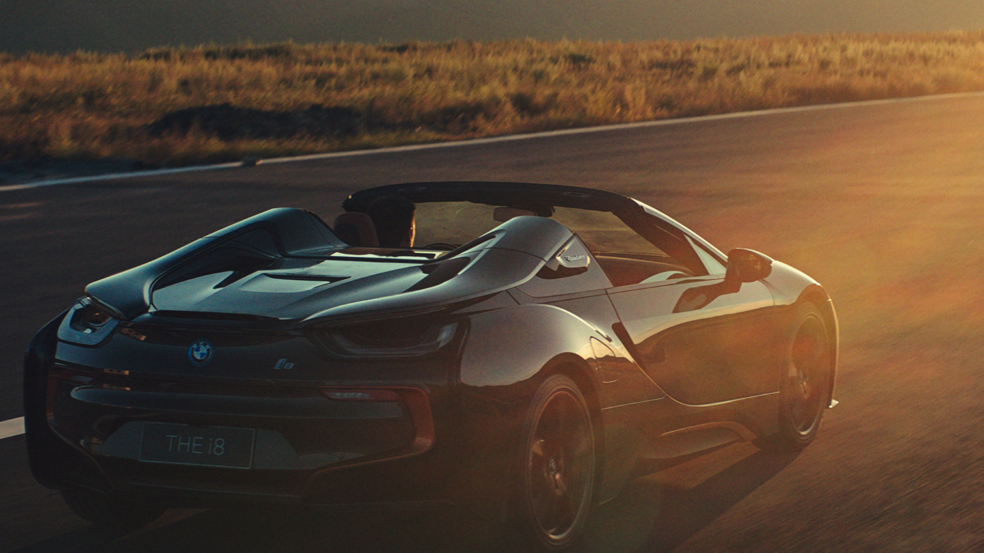 i8out_1 i8out_1